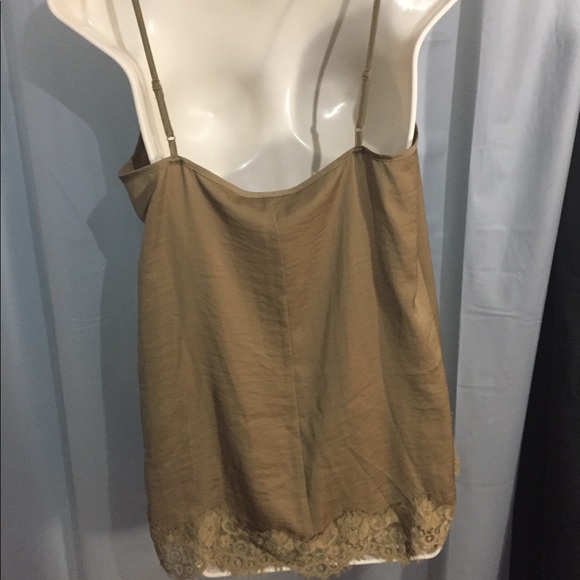 NWT Spaghetti strap tank - Picture 3 of 5